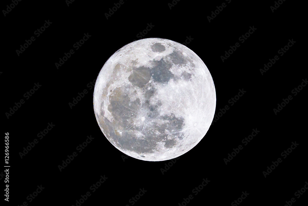 Obraz premium The full moon super moon of November 14, 2016