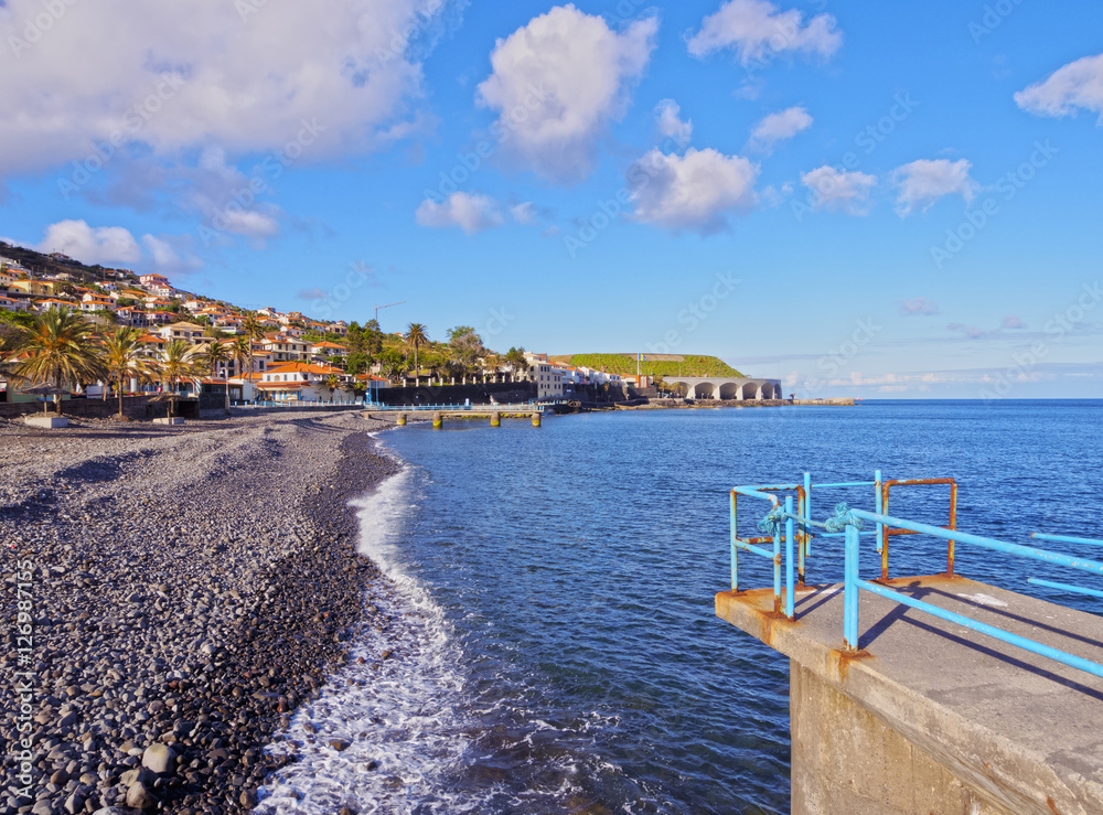 Portugal, Madeira, View of the stone beach in Santa Cruz..