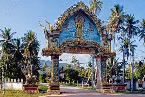 Wallpaper Mural Wat Samret Ban Harn, Koh Samui, Thailand Torontodigital.ca