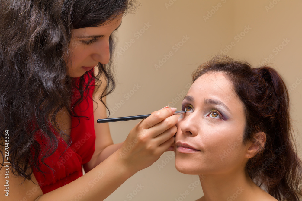 Eye make-up Eye make-up