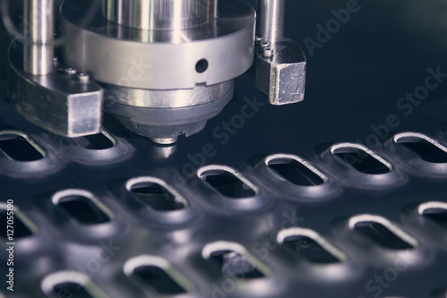Tableau sur toile Rotation CNC Punching & Nibbling Machine in action