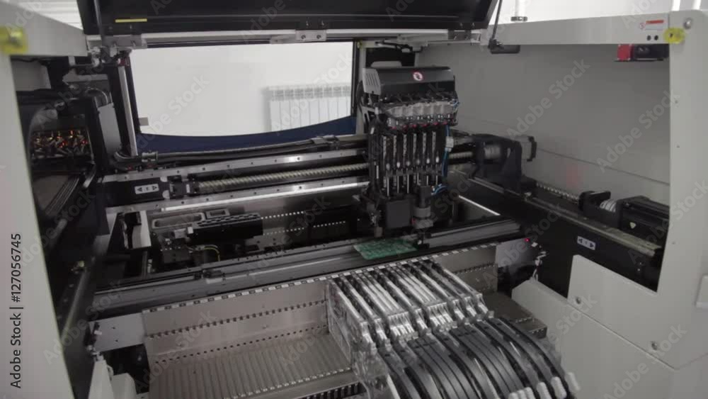 Machine for the production of chips Machine for the production of chips