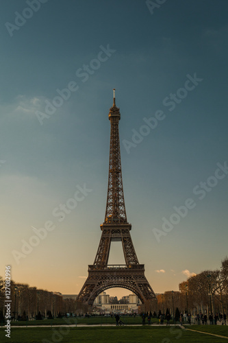 Eiffel tower © Alexey Anashkin