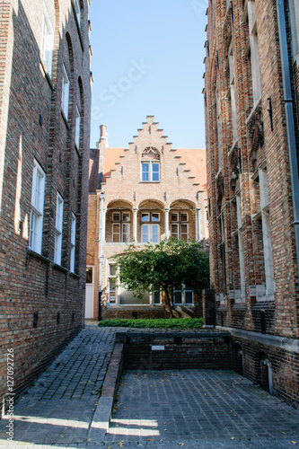 Fototapeta Naklejka Na Ścianę i Meble -  Brugges Old town house