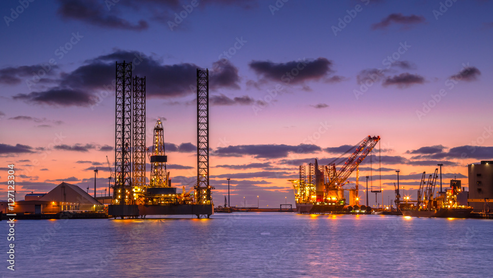 Oil drilling rig construction site