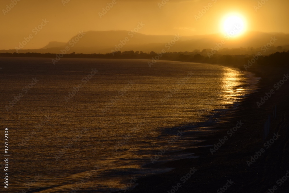 Fototapeta premium crete sunrise in kolymvari greece