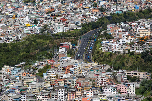 Autopista General Rumiñahui, Stadtviertel; Quito, Ecuador photo
