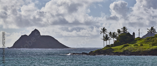 Cuadro en lienzo Mokulua Island off Kailua Beach at sunrise Oahu Hawaii