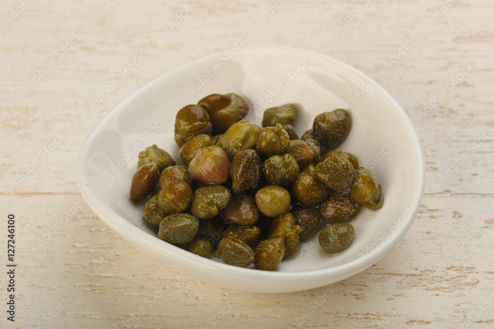 Pickled capers