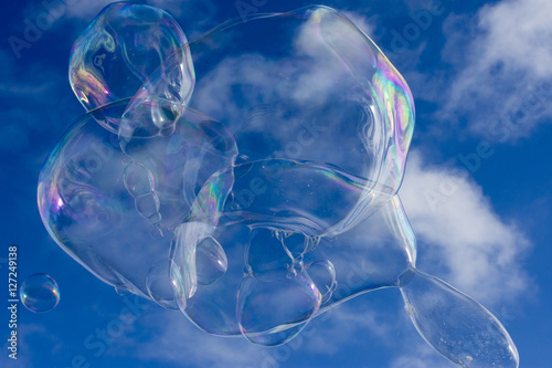 Seifenblasen, zerplatzende Kunstwerke
