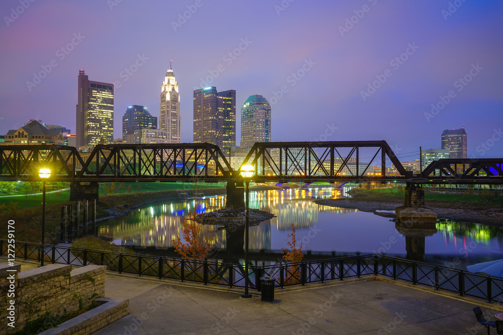 Fototapeta premium View of downtown Columbus Ohio Skyline
