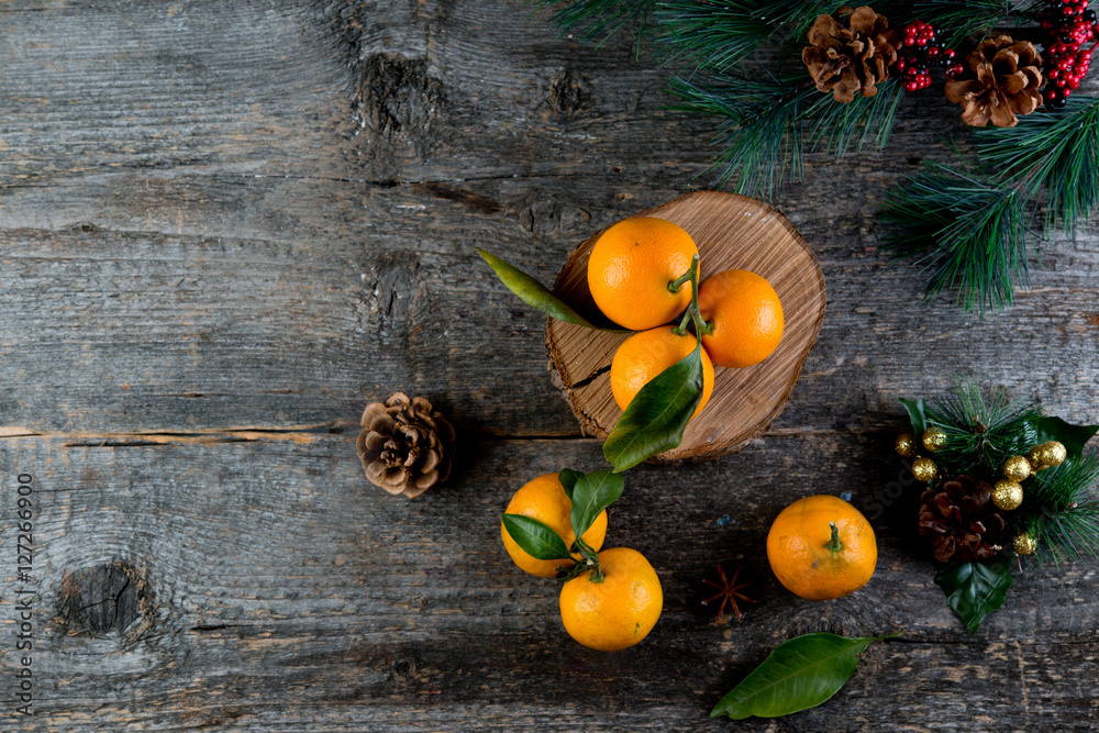 Fresh tangerines to a holiday table, New Year and Christmas
Fresh tangerines to a holiday table, New Year and Christmas