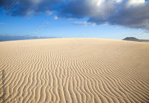 Low evening light in Dunes of Corralejo