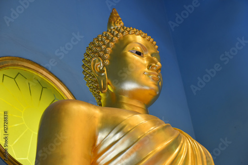 Buddha statue