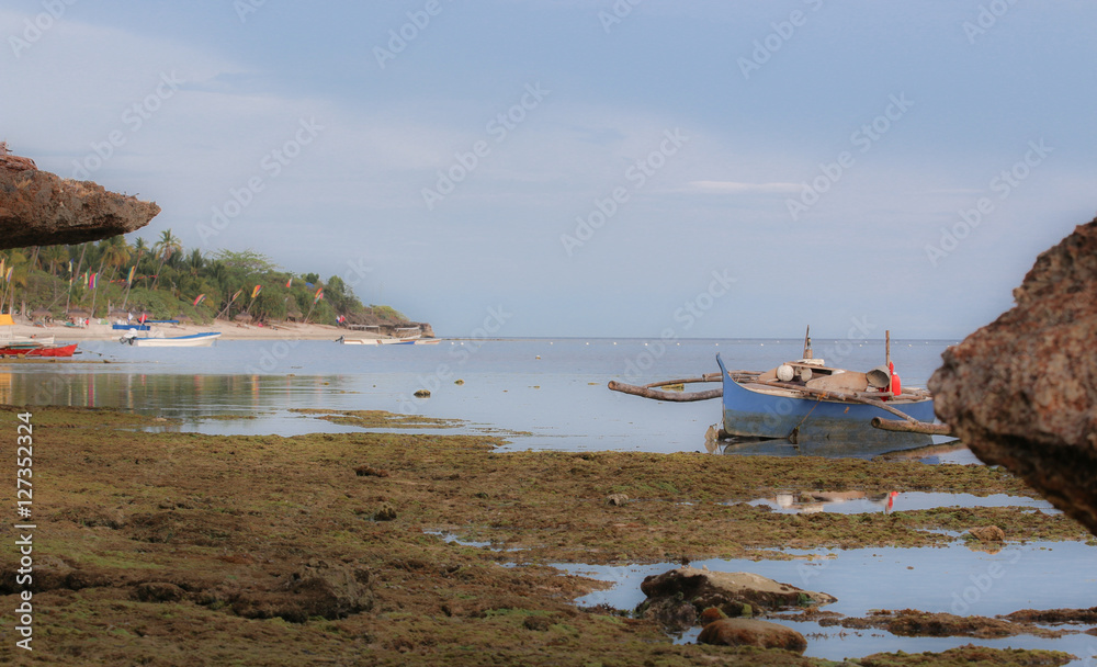 Tide retreating in the philippines