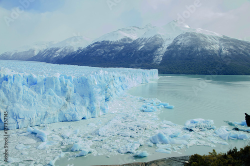 PERITO MORENO GLACIER, PATAGONIA ARGENTINA