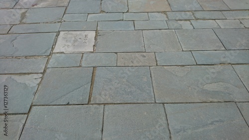 Stone paving