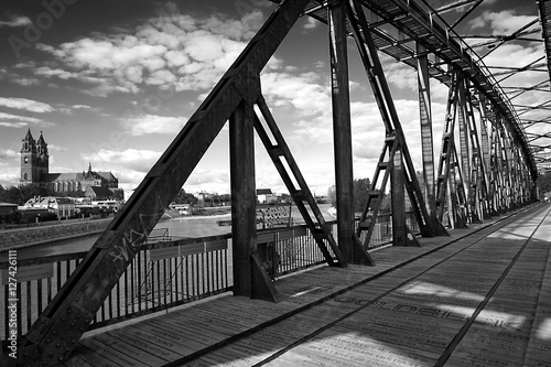Hubbrücke in Magdeburg über die Elbe photo