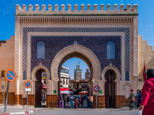 Blaues Tor (Bab Bou Jeloud) in Fès; Marokko photo
