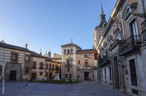 Plaza de La Villa with unidentified people in the old town of Madrid is probably the oldest civil square dating back to 15th century. Madrid