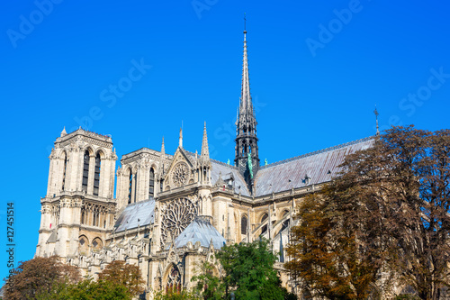 world famous cathedral Notre Dame de Paris in Paris, France © Christian Müller