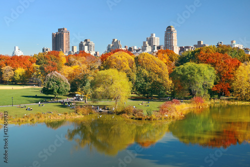 Central Park Autumn © rabbit75_fot