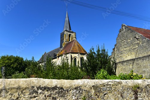 Canvas Print Frankreich - Kirche Notre-Dame in Crepy