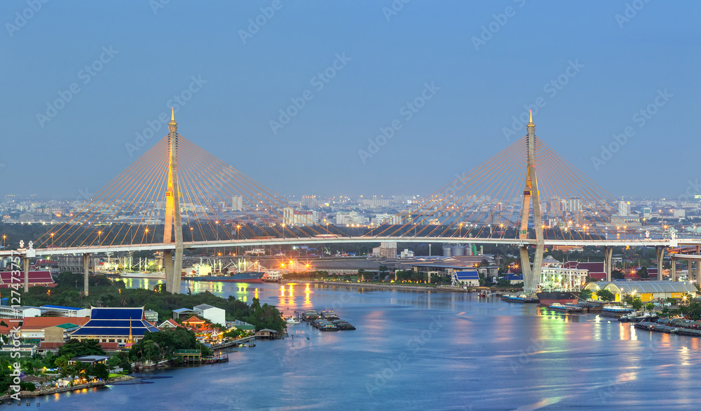 Obraz premium Mega Bridge, Bhumibol Bridge.