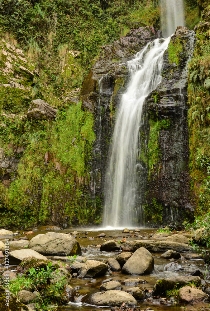 Naklejka premium Waterfall in Otavalo, Ecuador