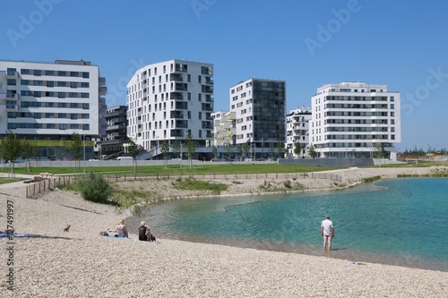 Wohnbau, moderner Wohnbau, Wohnungen