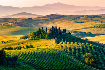 Crédence de cuisine Photos Paysage vallonné Toscane Italie  © ronnybas