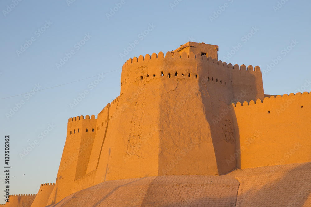 The watch tower above the khuna ark in Khiva, Uzbekistan The watch tower above the khuna ark in Khiva, Uzbekistan