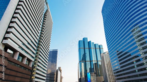Canvas Print Building and clear blue sky in bangkok thailand