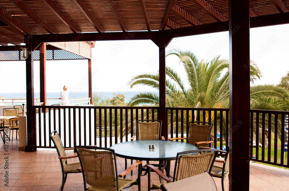Dining on the terrace with sea views Dining on the terrace with sea views