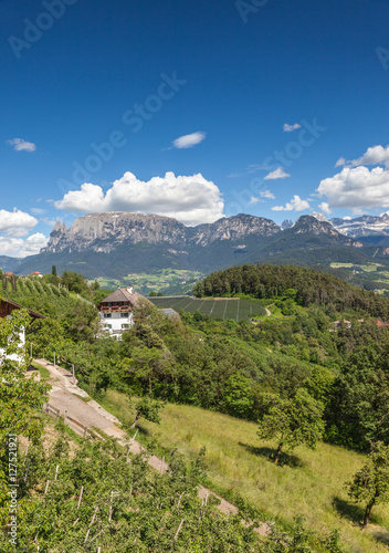 Landschaft am Ritten bei Klobenstein photo