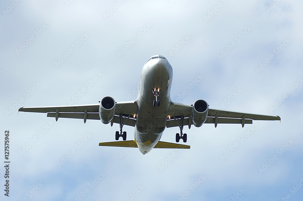 Düsenjet bei der Landung