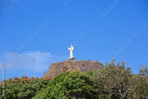 Никарагуа. Сан Хуан Дель Сур. Статуя Христа. © galina_savina