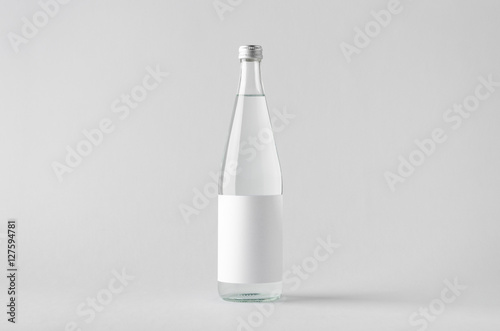 Фотография Water Bottle Mock-Up - Blank Label