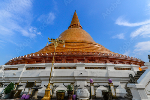 Phra Pathommachedi  