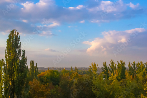 Fototapeta Naklejka Na Ścianę i Meble -  urban autumn landscape