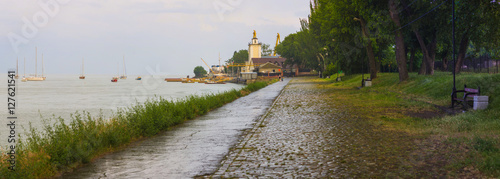 Панорама набережной города Таганрог в дождливый летний вечер photo