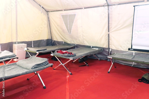 Refuge camp shelter photo