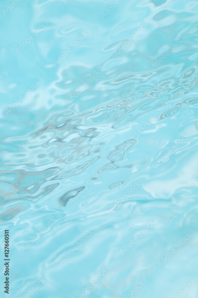 流れる水 流れる水