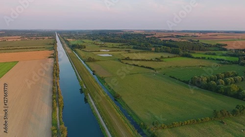 Survol du canal de la Somme - Boismont, Picardie, Hauts-de-France,France photo