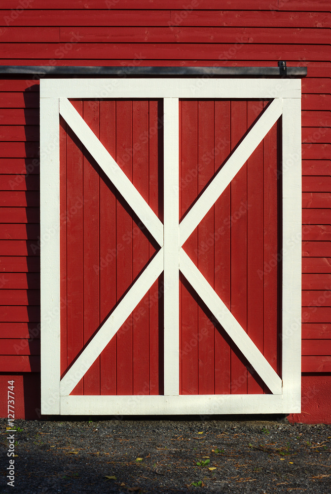 Fototapeta premium red barn door white plank wooden pattern