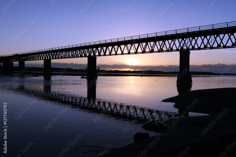 Puente de acero. New Zeland.