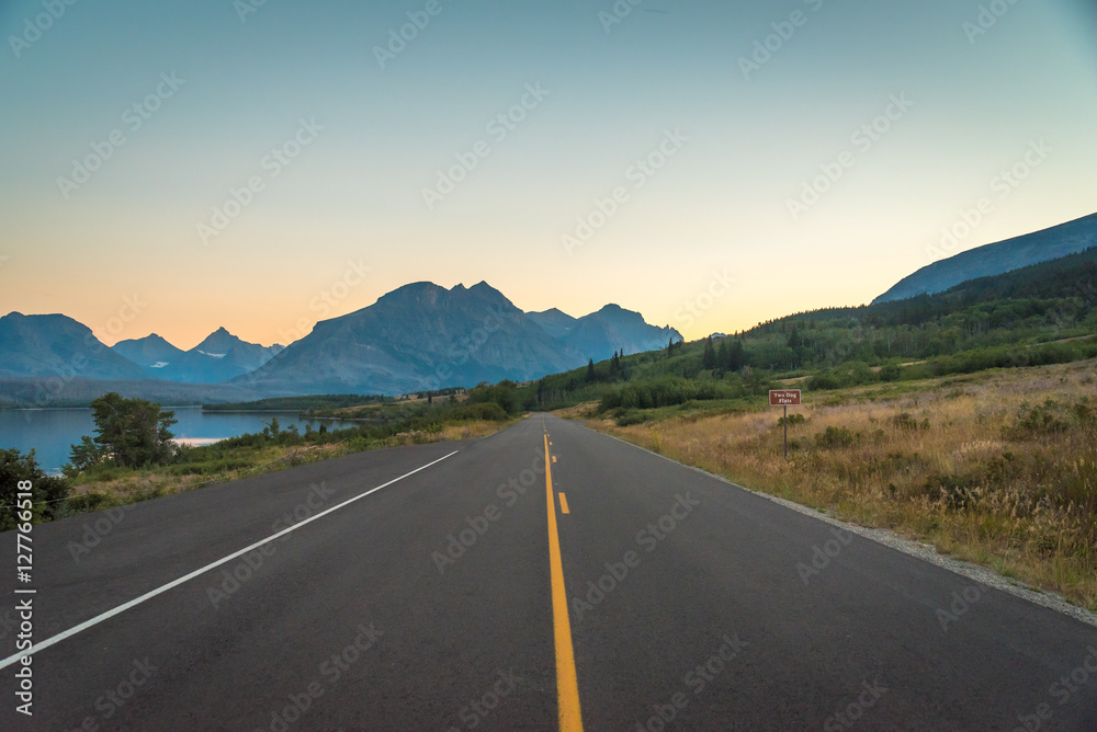 Naklejka premium A road to the mountains.
