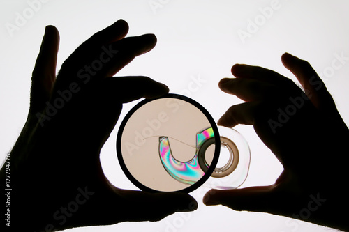 Colored patterns in polarized light. Photofilter.