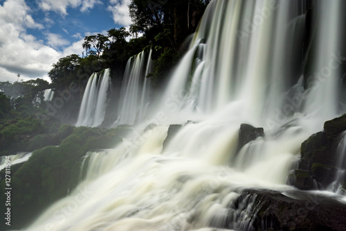 Iguazu Falls in Langzeitbelichtung