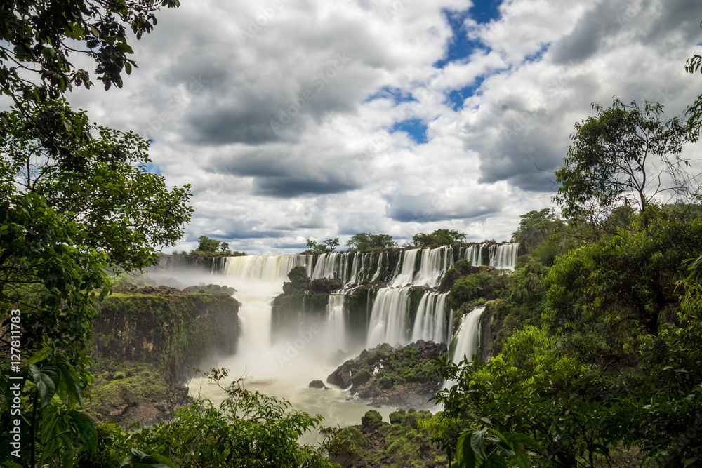 Obraz premium Iguazu Wasserfälle